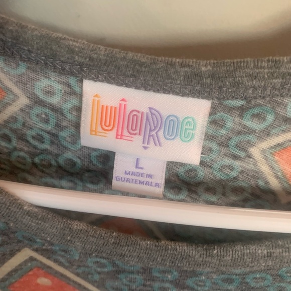 LuLaRoe Randy Top - Picture 3 of 3